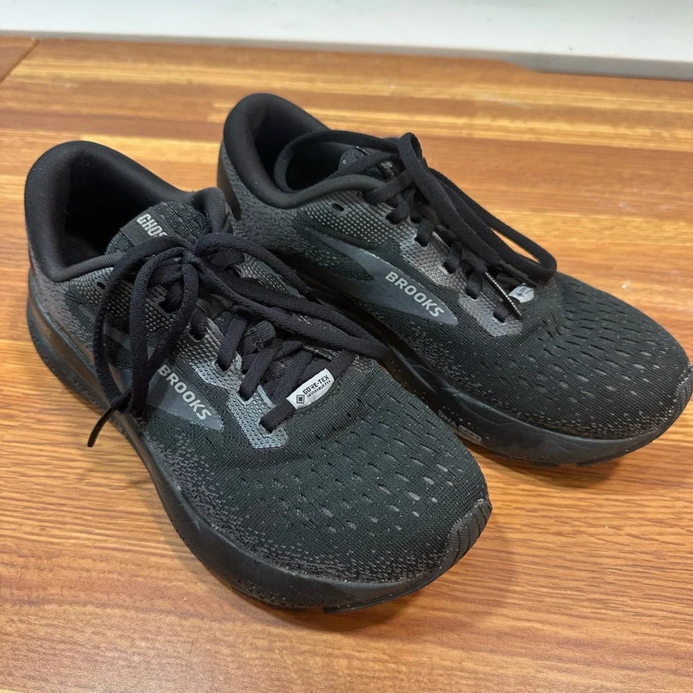 Brooks Women's Ghost 16 GTX Shoe